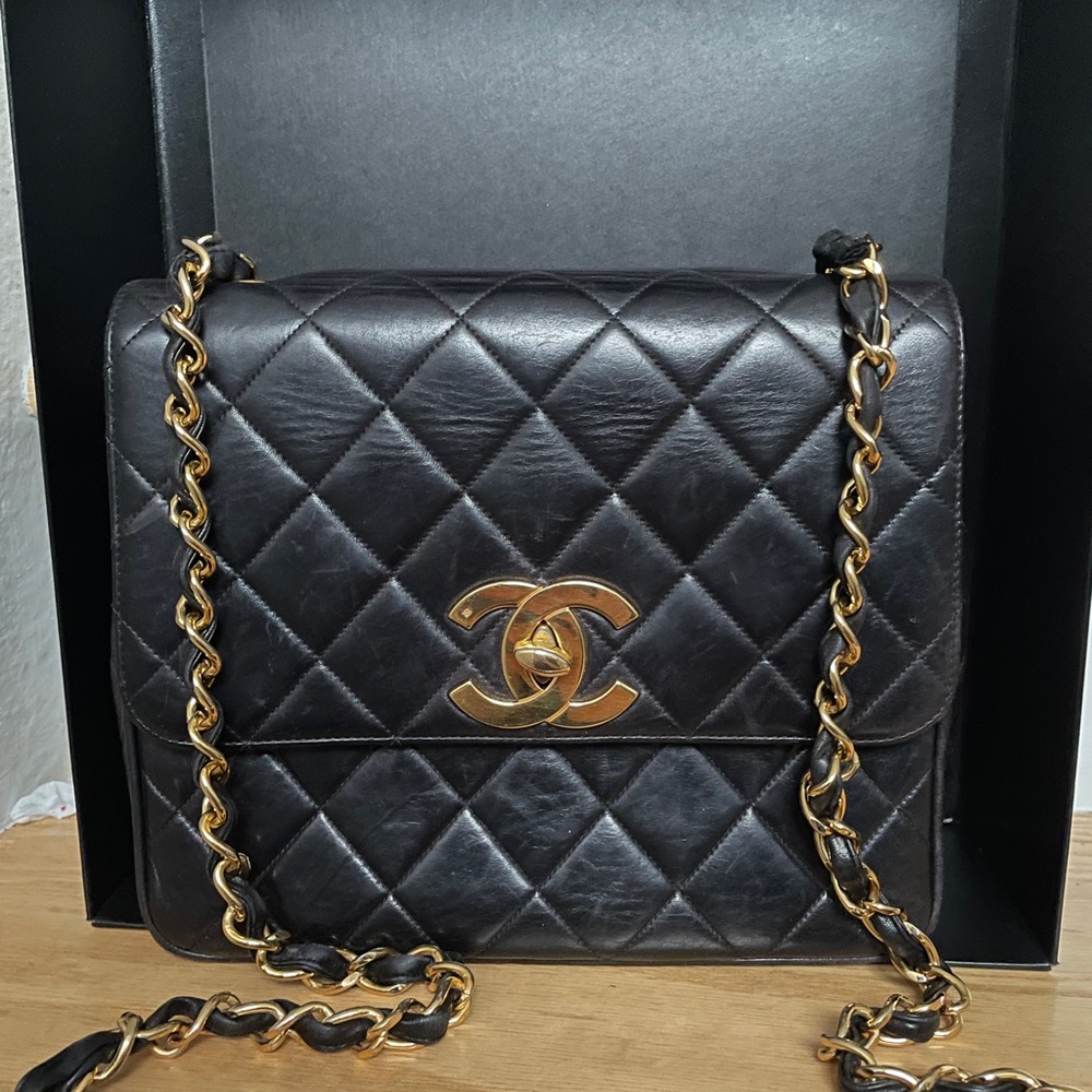 ❌SOLD❌ Vintage Chanel XL Coco Turnlock Jumbo Square w 24K GHW ❤️❤️❤️ - Picture 7 of 10